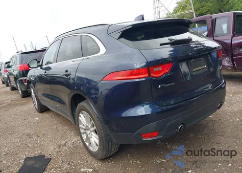2017 Jaguar F-Pace 35T Prestige z USA, uszkodzony, nr VIN SADCK2BV1HA490583